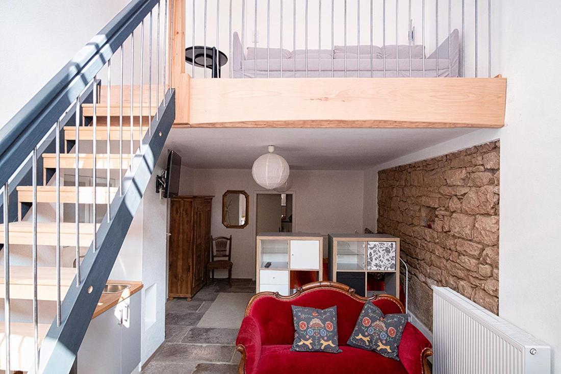 Moderne Wohnung Mit Studio In Bauernhausscheune Am See Бирсдорф Экстерьер фото